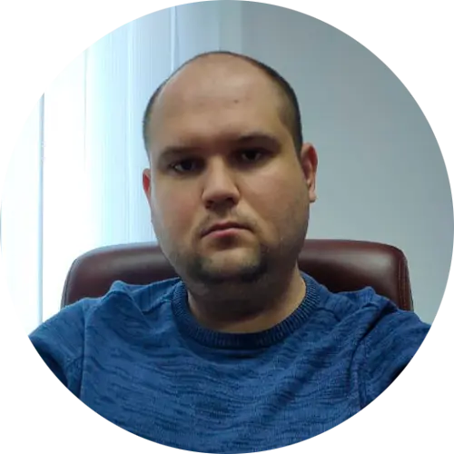 Попов Вячеслав - технический директор